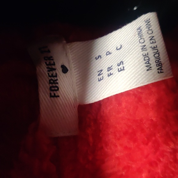 Fluffy "naughty" hoodie - Picture 8 of 8